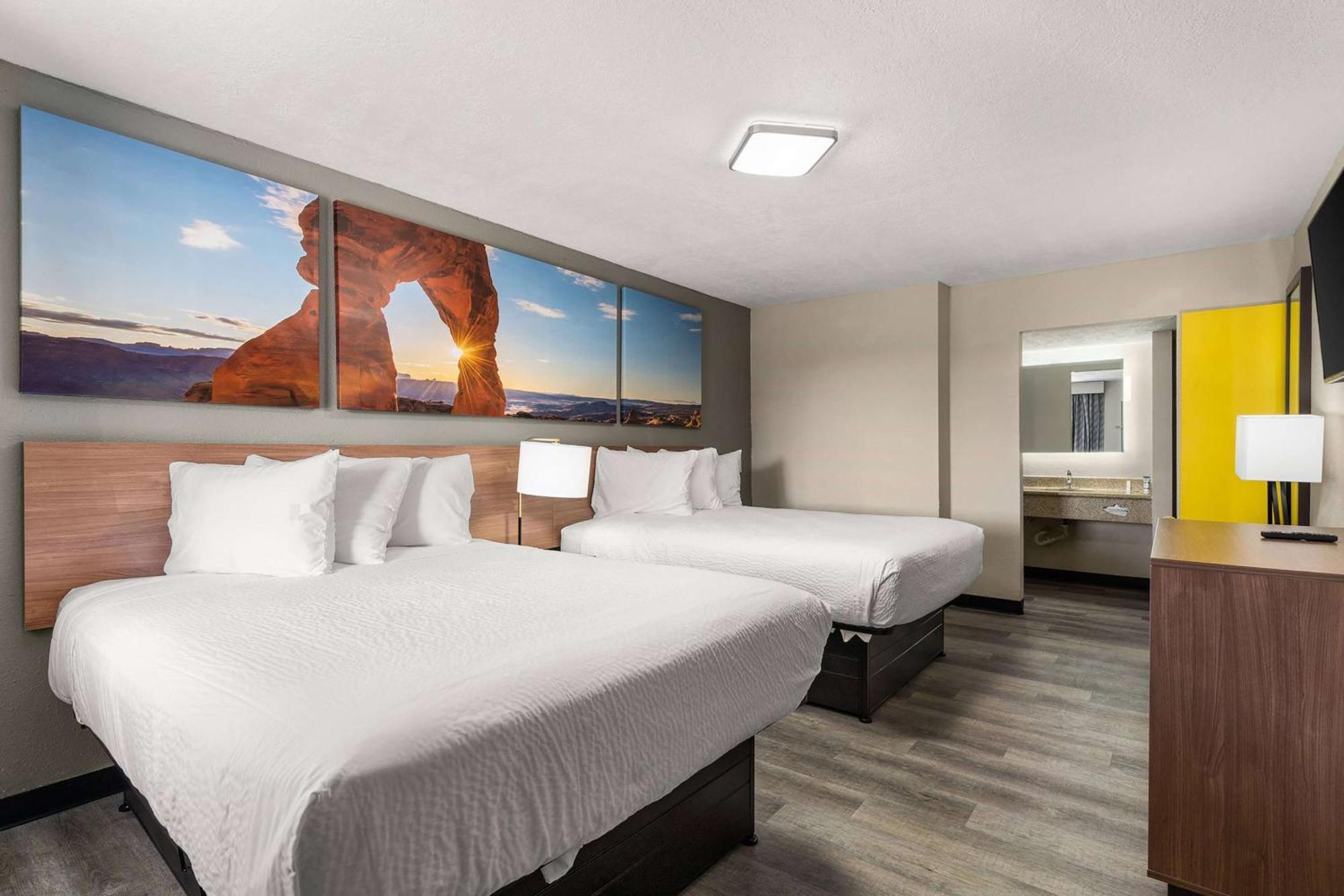 Days Inn By Wyndham Albuquerque Northeast Exterior photo